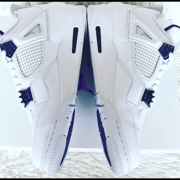 ‼️SOLD‼️ NIKE AIR JORDAN 4 RETRO SNEAKERS - Picture 6 of 11